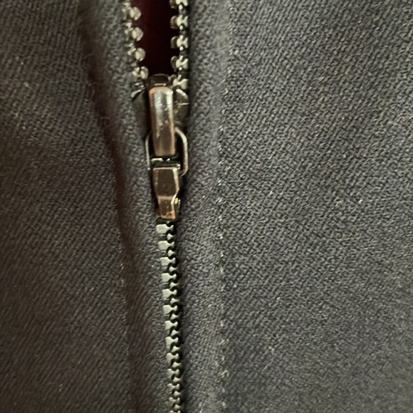 St John Sport by Marie Gray zip up jacket white stitch trim in Onyx size L - Picture 7 of 13